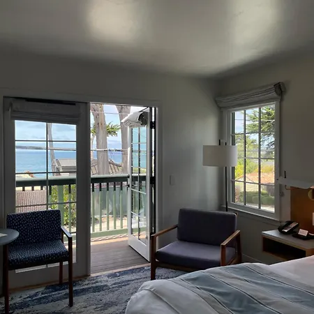 Carmel Beach Hotel-2